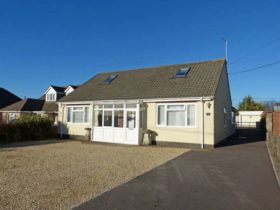 4 bedroom Detached f...